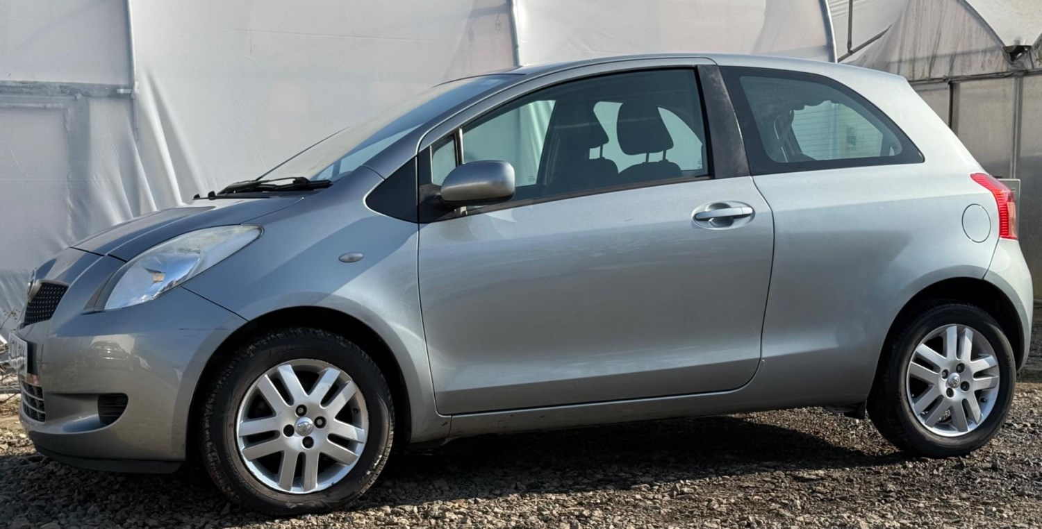 Toyota Yaris (08) - 1.3 VVT-i TR 3dr - Image 18