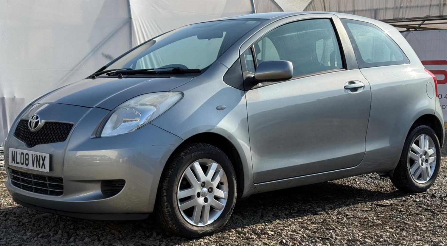 Toyota Yaris (08) - 1.3 VVT-i TR 3dr - Image 19