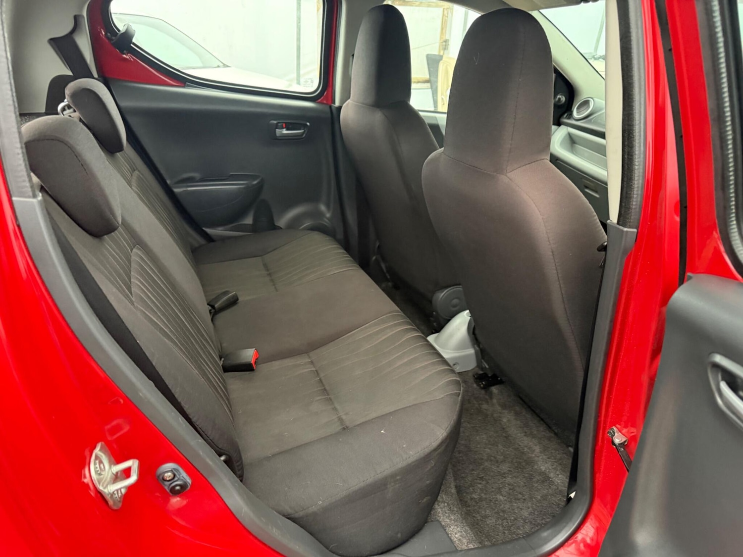 Used Nissan Pixo 2011 for sale - 76965518: Photo 17