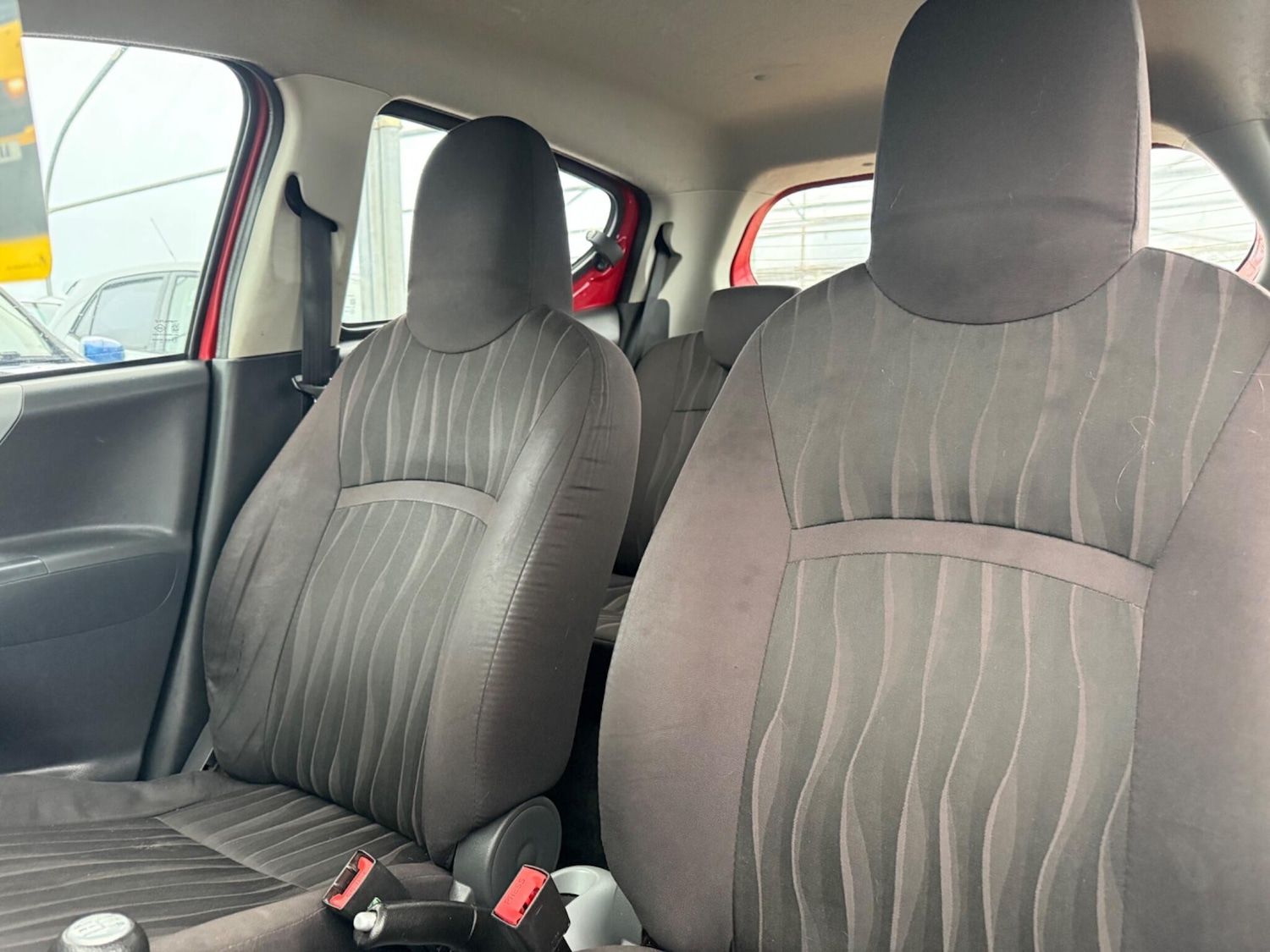 Used Nissan Pixo 2011 for sale - 76965518: Photo 25