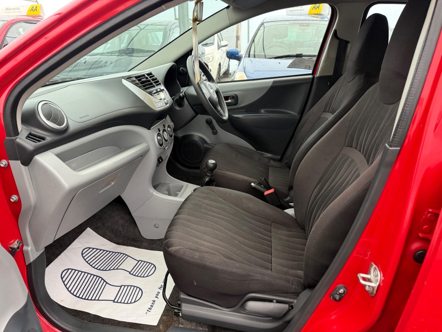 Used Nissan Pixo 2011 for sale - 76965518: Photo 27