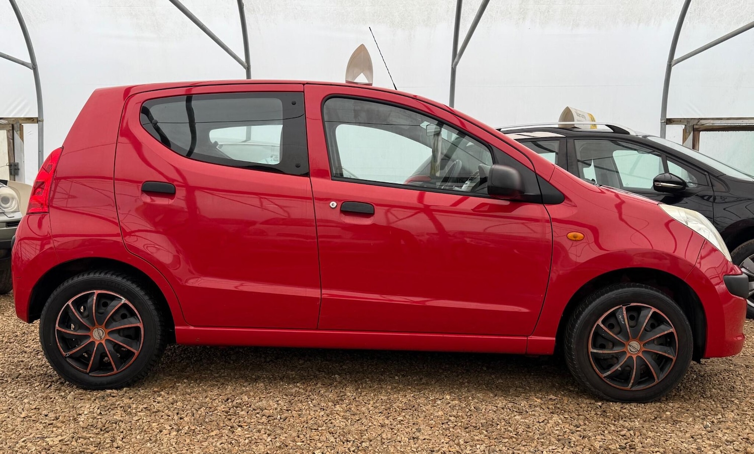 Used Nissan Pixo 2011 for sale - 76965518: Photo 32