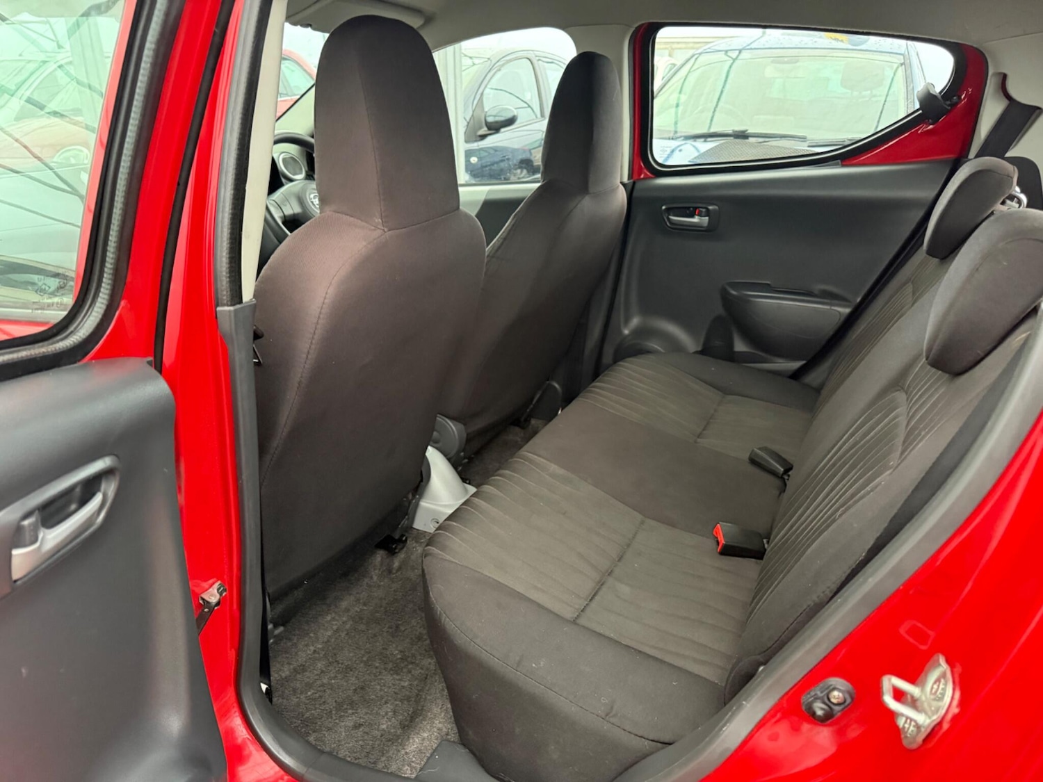 Used Nissan Pixo 2011 for sale - 76965518: Photo 55