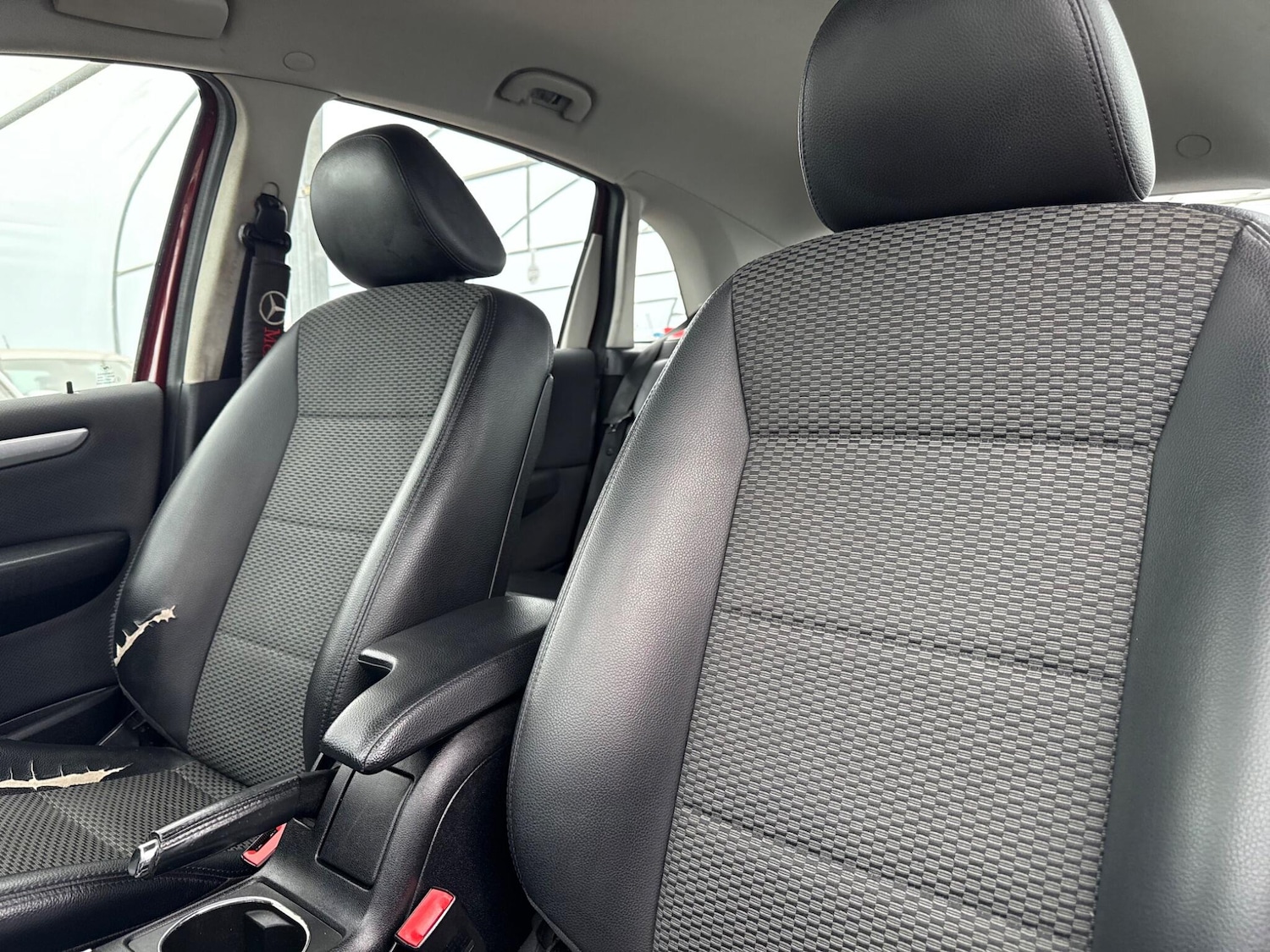 Used Mercedes-Benz B Class 2010 for sale - 78184660: Photo 27