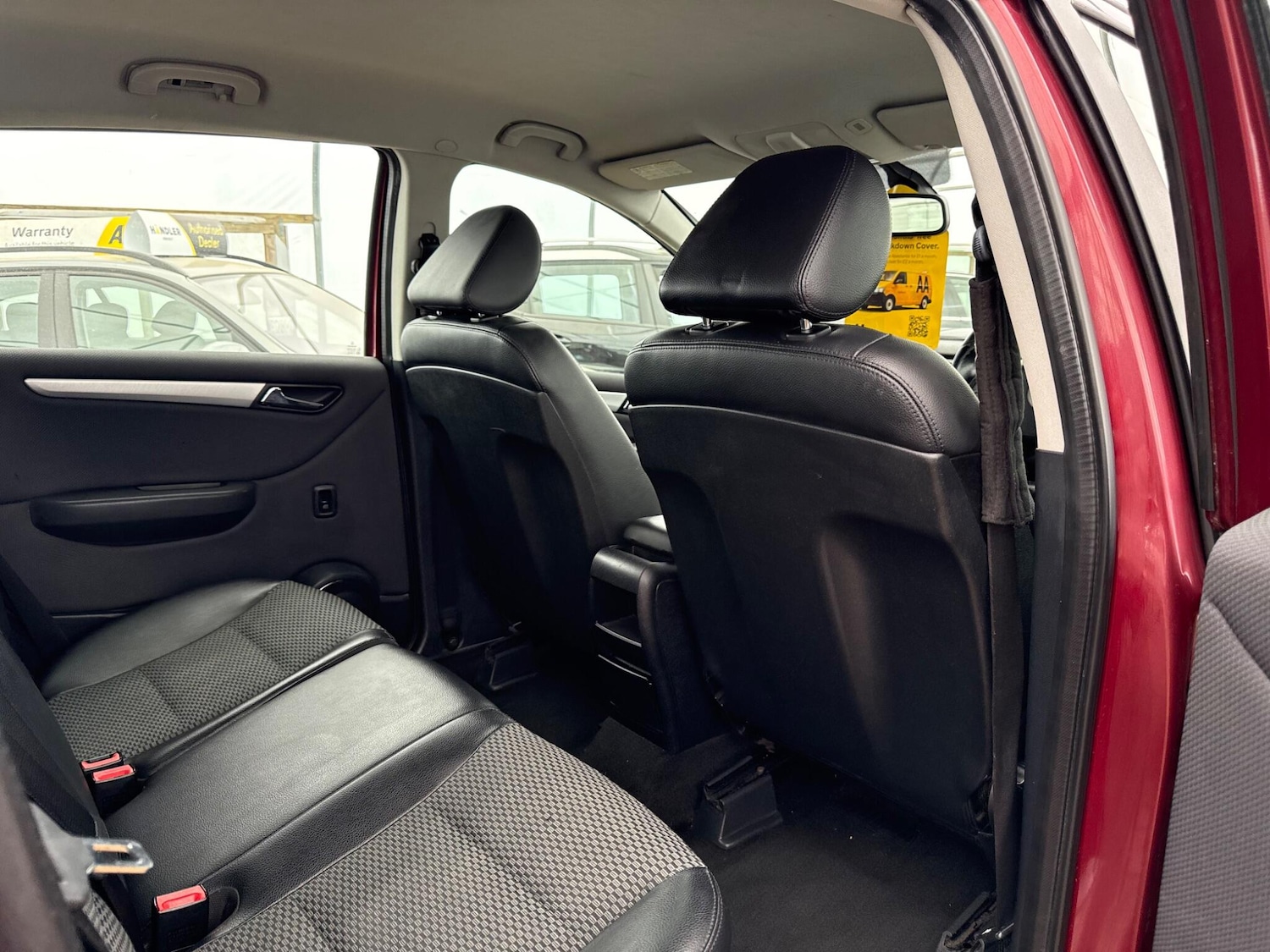 Used Mercedes-Benz B Class 2010 for sale - 78184660: Photo 47