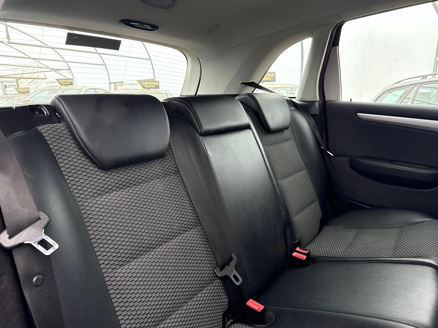 Used Mercedes-Benz B Class 2010 for sale - 78184660: Photo 50