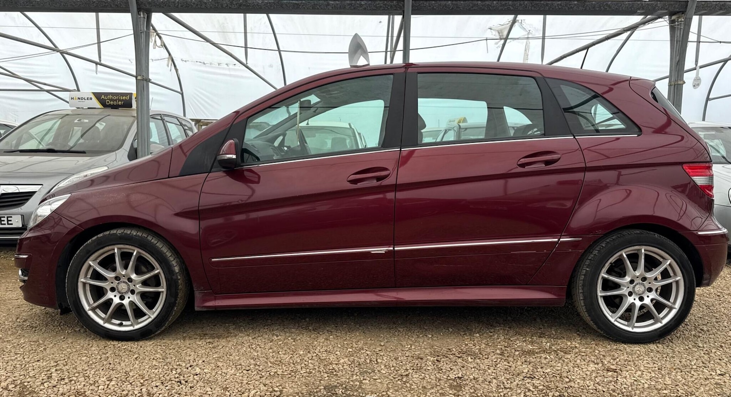 Used Mercedes-Benz B Class 2010 for sale - 78184660: Photo 6