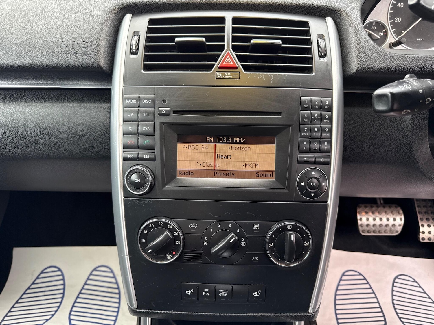 Used Mercedes-Benz B Class 2010 for sale - 78184660: Photo 67