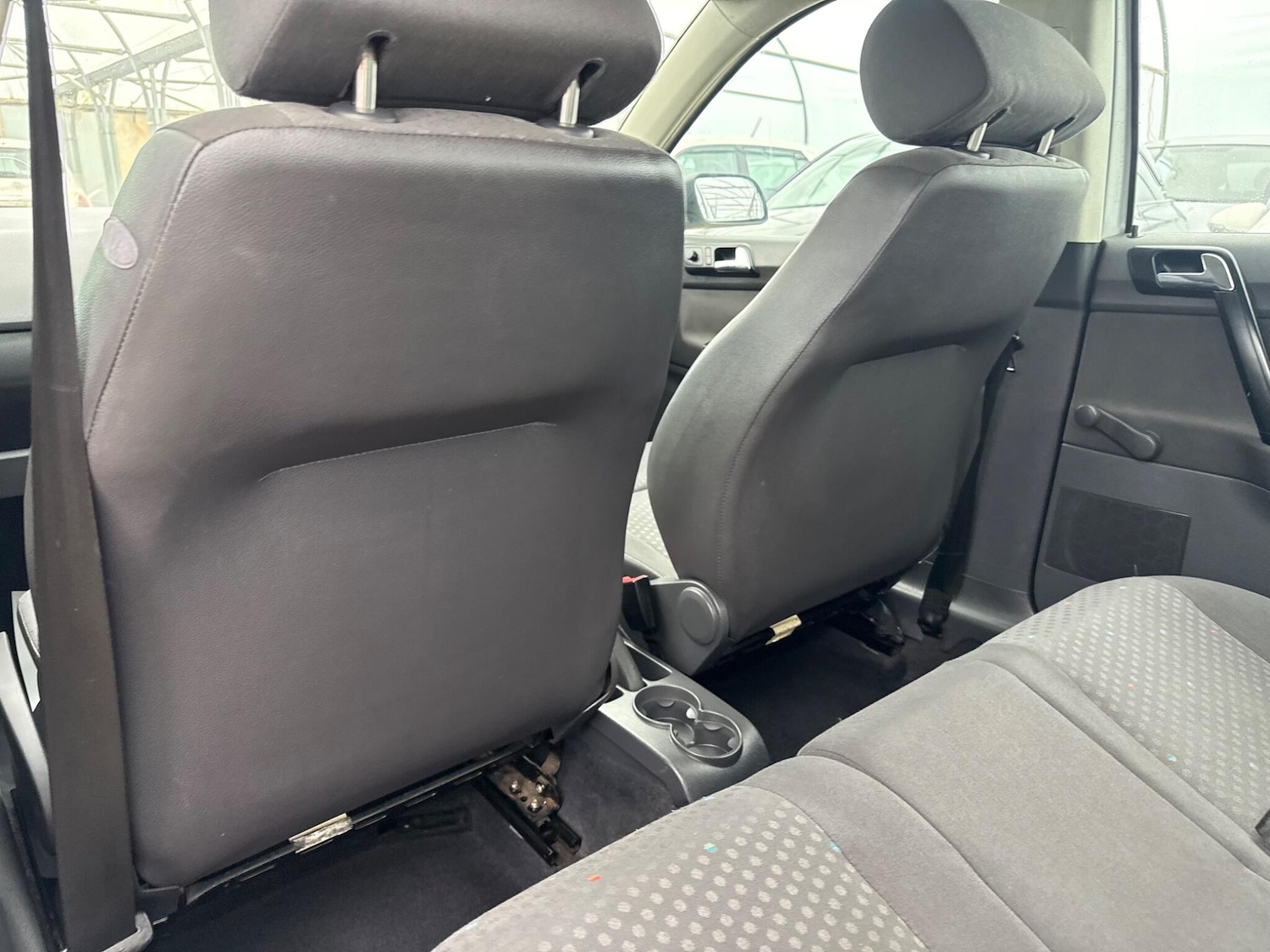 Used Volkswagen Polo 2003 for sale - 76042172: Photo 25