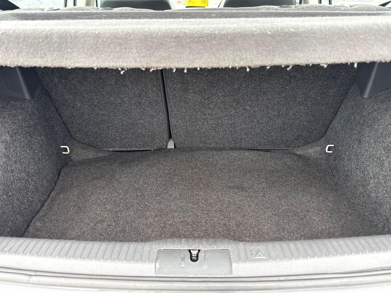 Used Volkswagen Polo 2003 for sale - 76042172: Photo 52