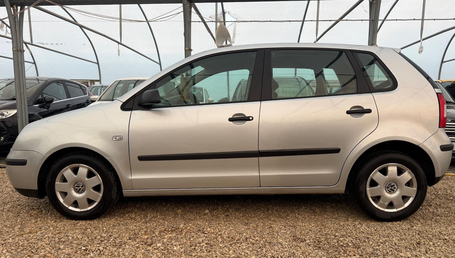 Used Volkswagen Polo 2003 for sale - 76042172: Photo 7