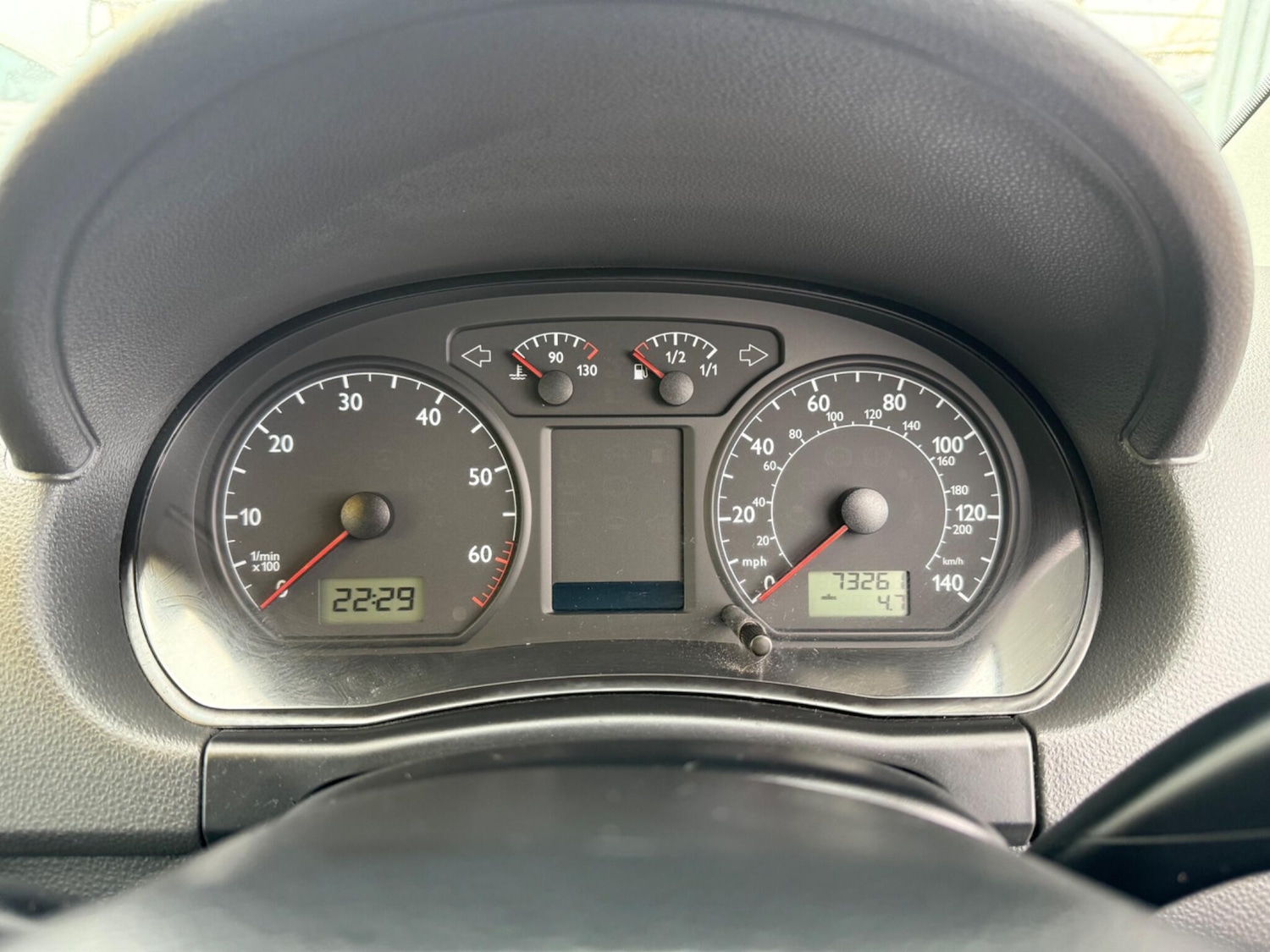 Used Volkswagen Polo 2003 for sale - 76042172: Photo 83