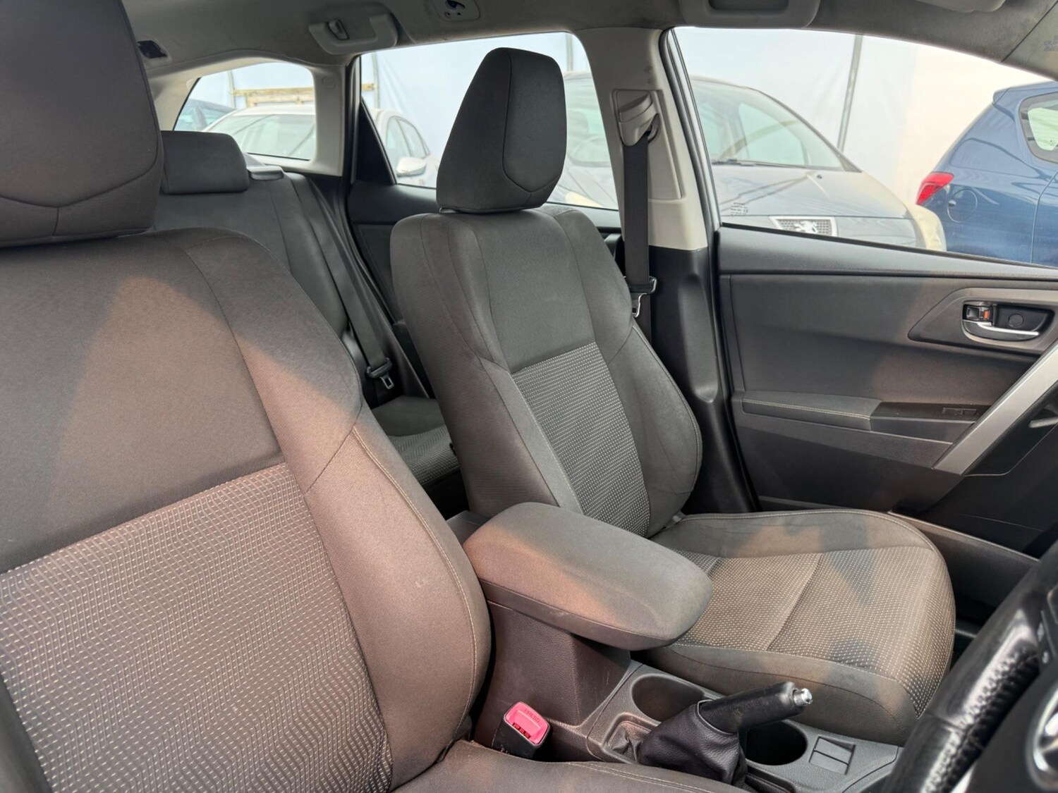 Used Toyota Auris 2013 for sale - 76201029: Photo 42