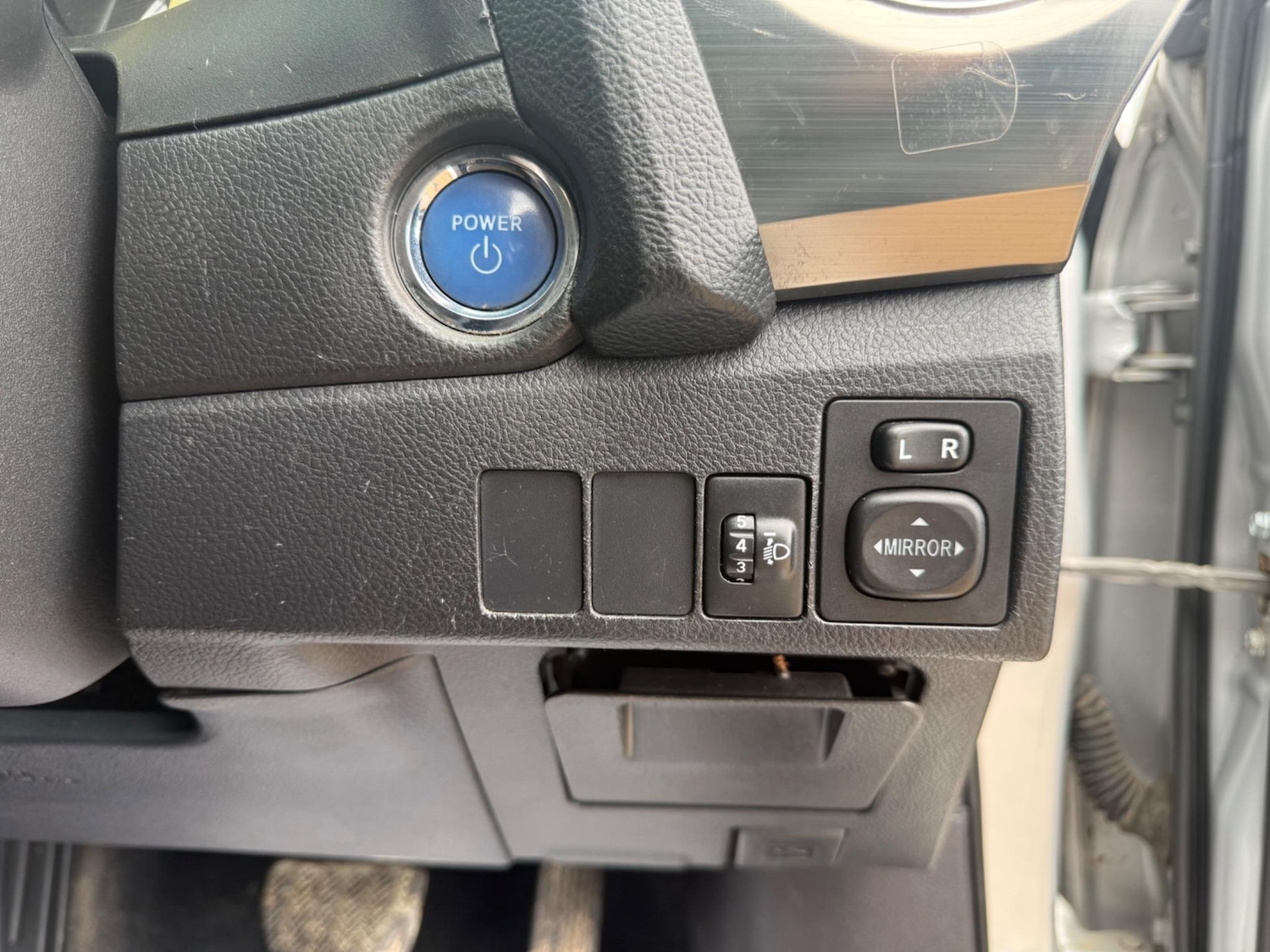 Used Toyota Auris 2013 for sale - 76201029: Photo 57