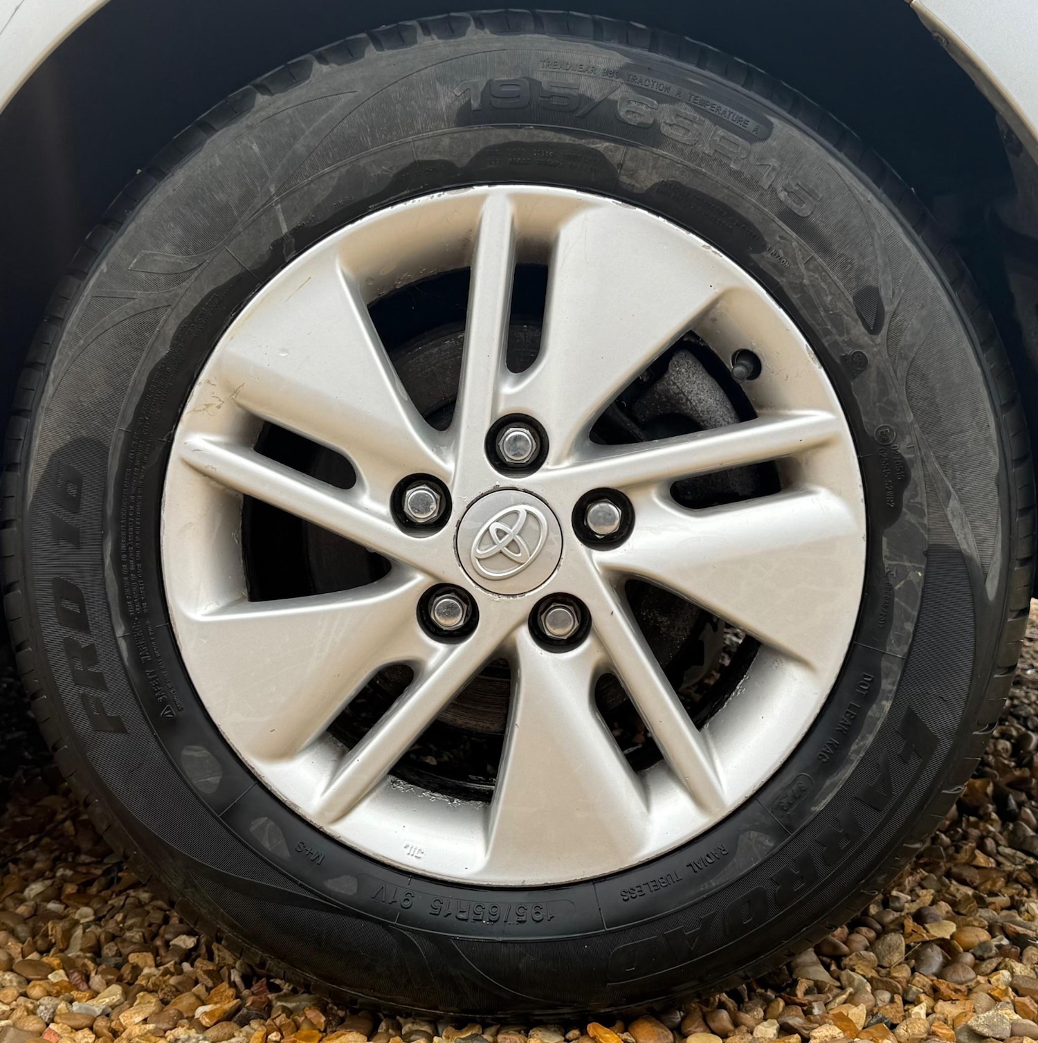 Used Toyota Auris 2013 for sale - 76201029: Photo 76