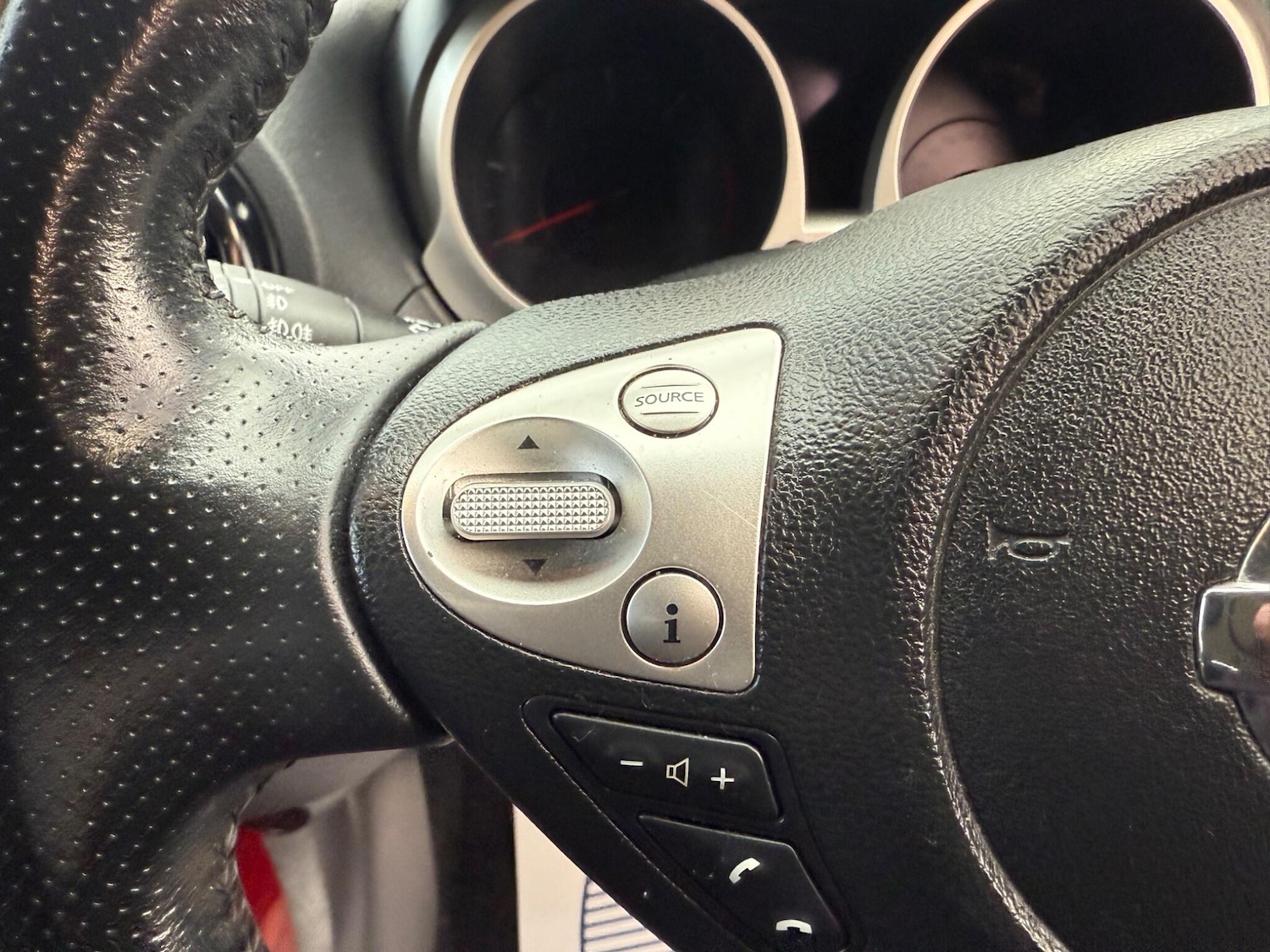 Used Nissan Juke 2013 for sale - 77097619: Photo 58