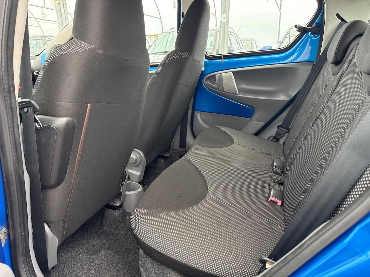 Used Toyota AYGO 2010 for sale - 76432316: Photo 22