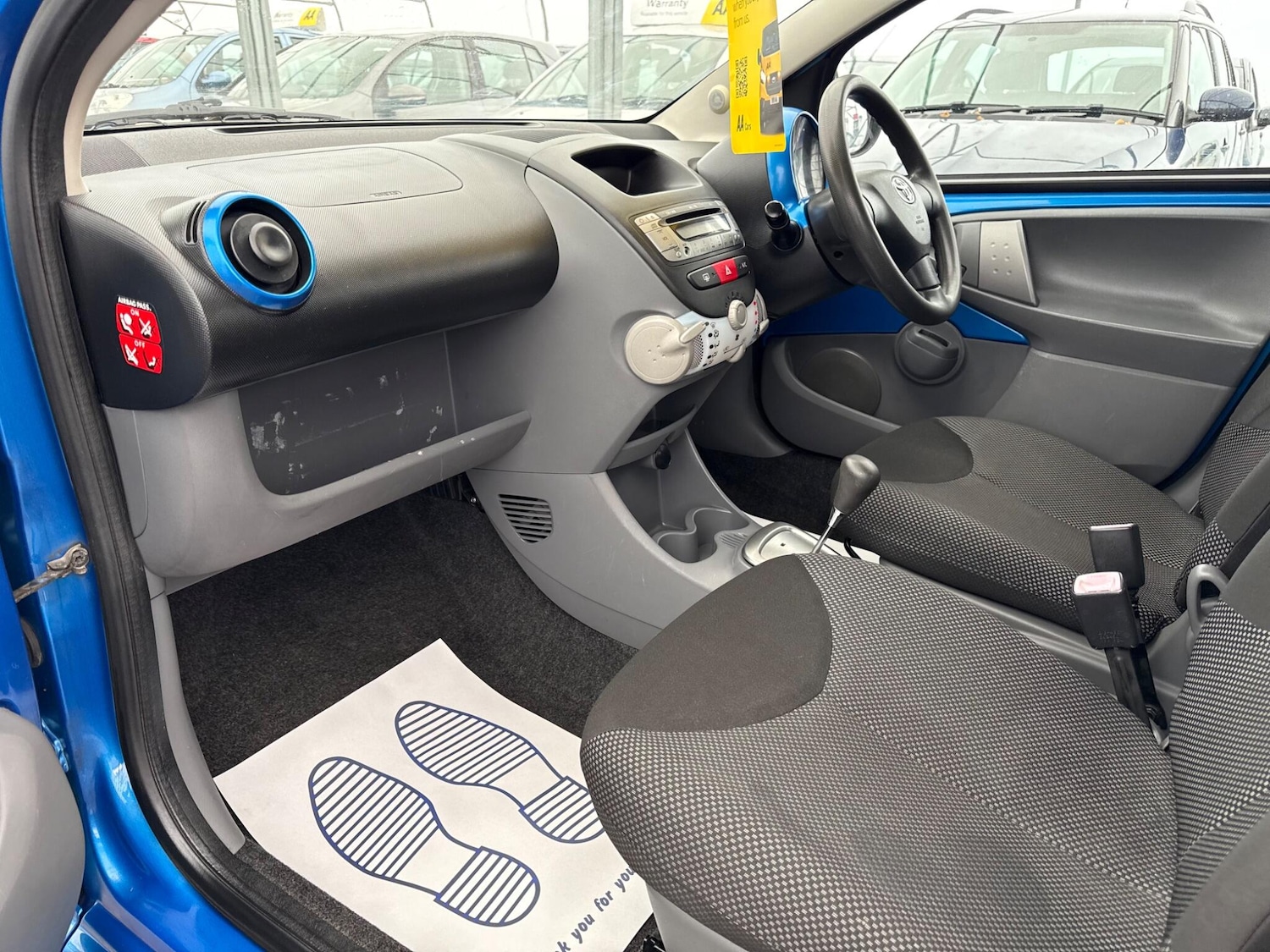 Used Toyota AYGO 2010 for sale - 76432316: Photo 26