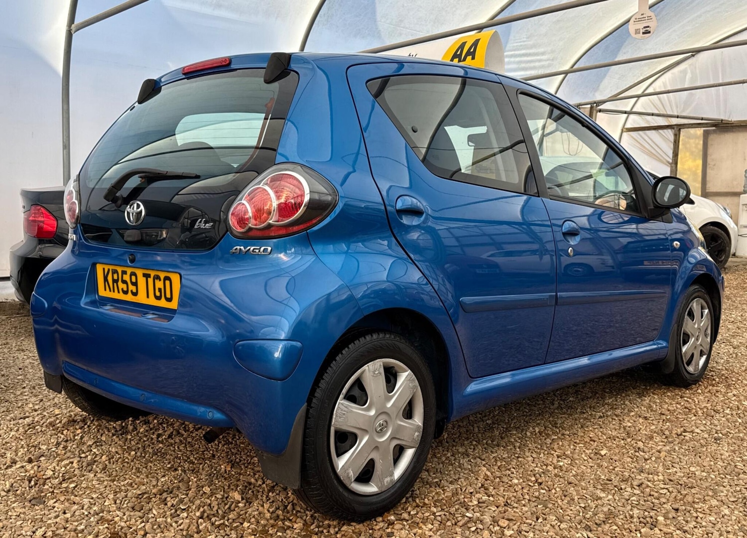 Used Toyota AYGO 2010 for sale - 76432316: Photo 33