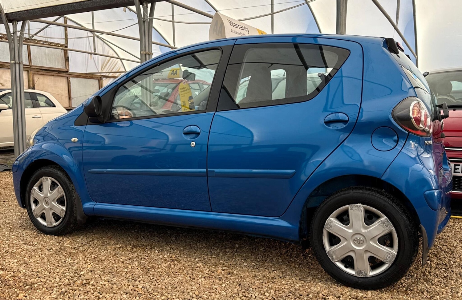 Used Toyota AYGO 2010 for sale - 76432316: Photo 38