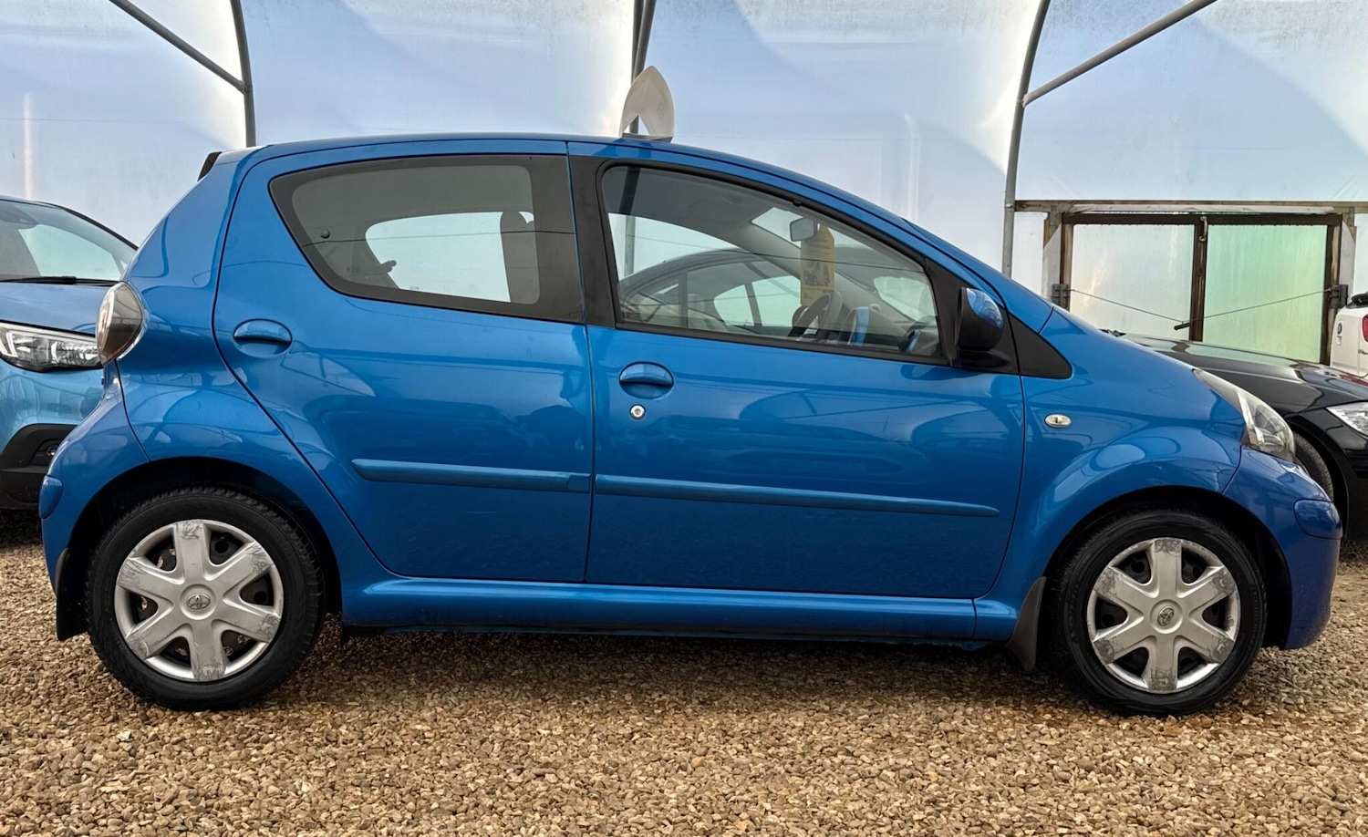 Used Toyota AYGO 2010 for sale - 76432316: Photo 5