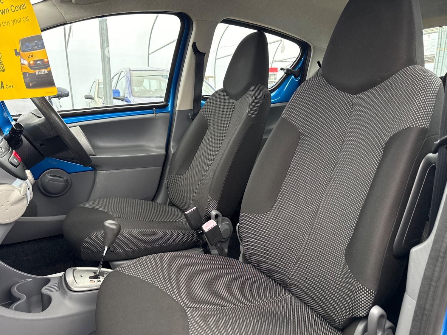 Used Toyota AYGO 2010 for sale - 76432316: Photo 60