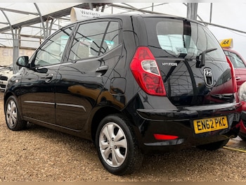 Used Hyundai i10 2013 for sale - 77898177: Photo