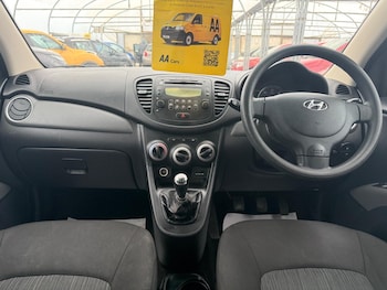Used Hyundai i10 2013 for sale - 77898177: Photo