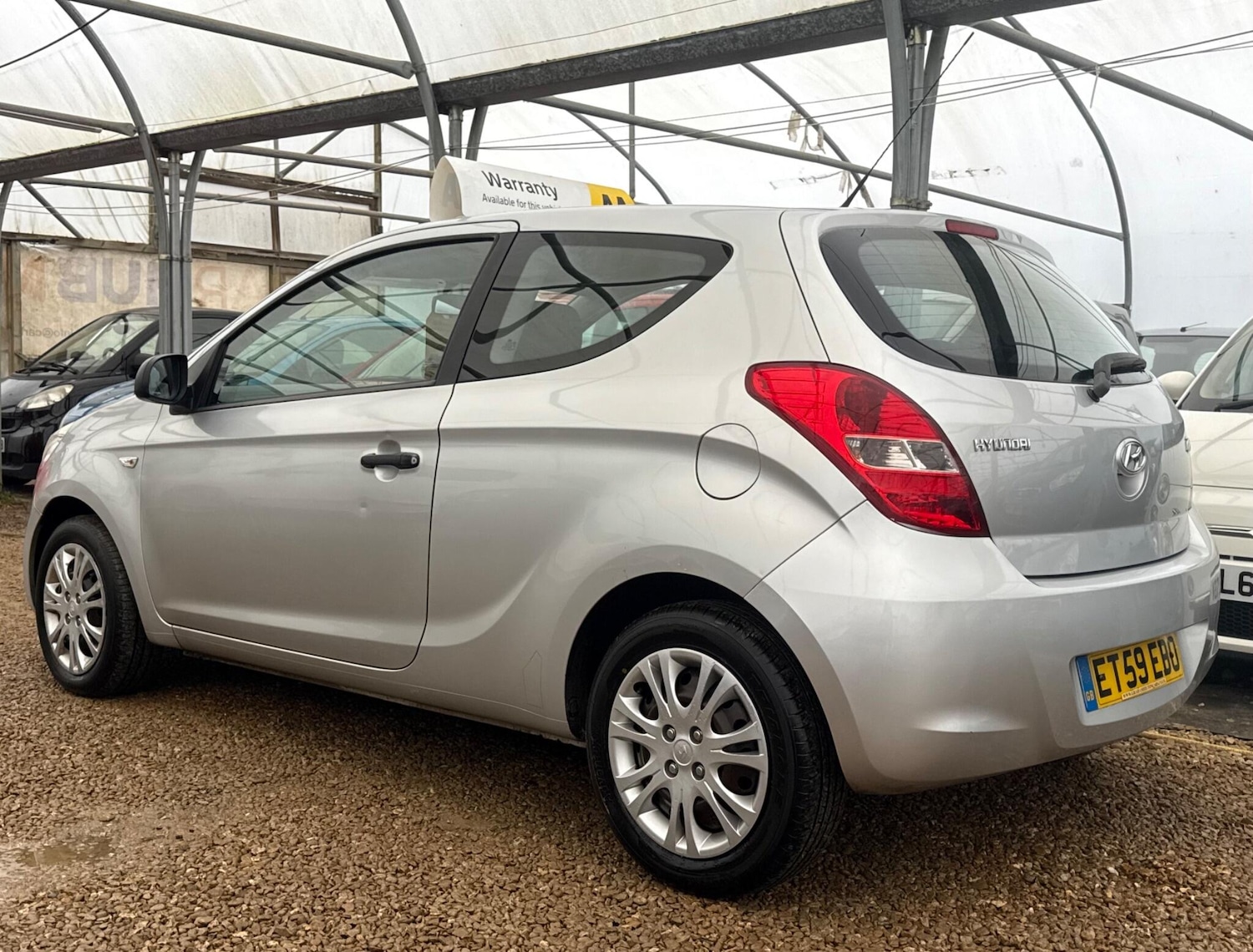 Used Hyundai i20 2010 for sale - 77425590: Photo 11