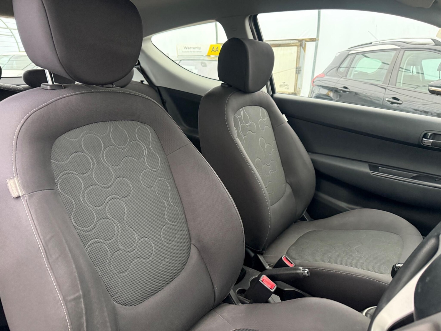 Used Hyundai i20 2010 for sale - 77425590: Photo 15