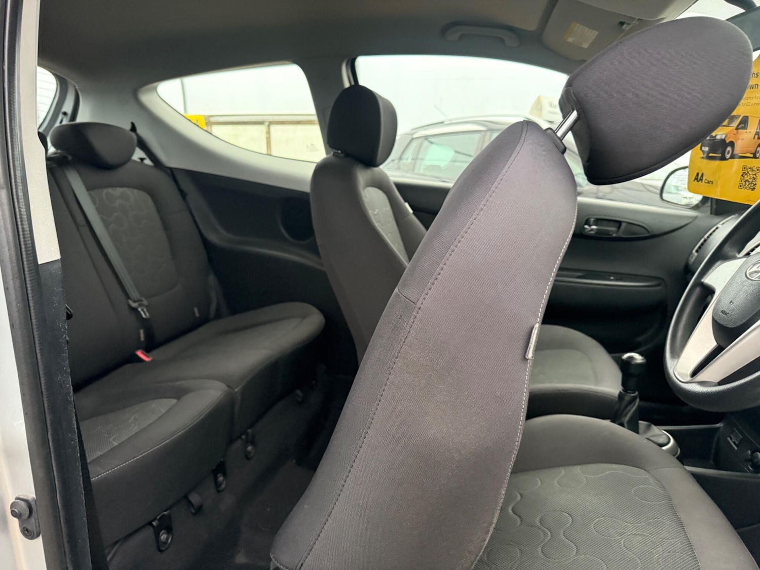 Used Hyundai i20 2010 for sale - 77425590: Photo 17