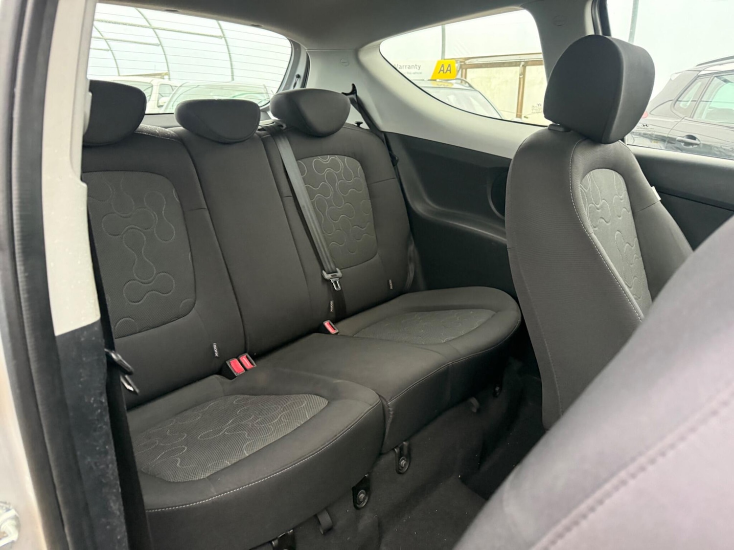 Used Hyundai i20 2010 for sale - 77425590: Photo 18