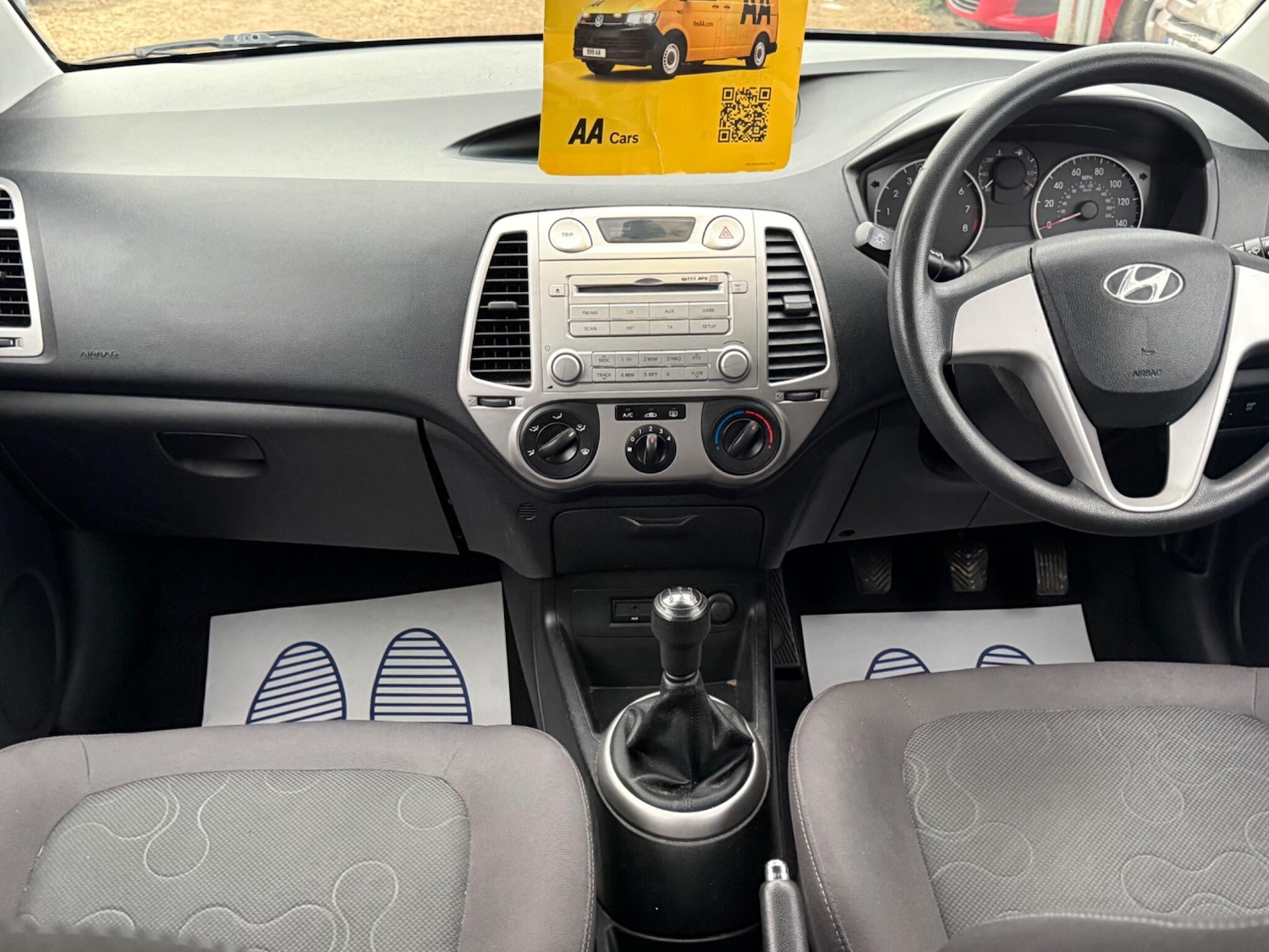 Used Hyundai i20 2010 for sale - 77425590: Photo 3