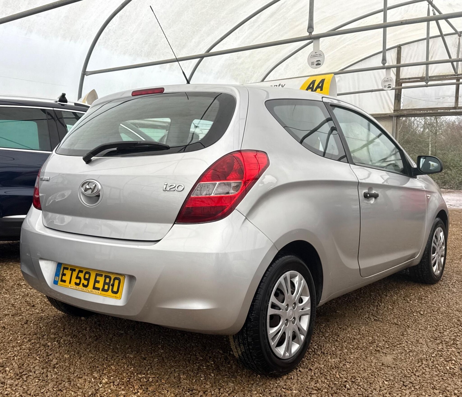 Used Hyundai i20 2010 for sale - 77425590: Photo 32