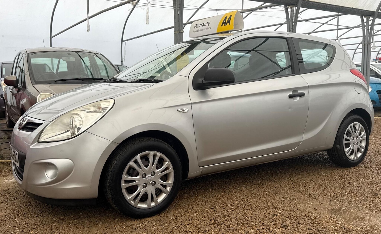 Used Hyundai i20 2010 for sale - 77425590: Photo 36