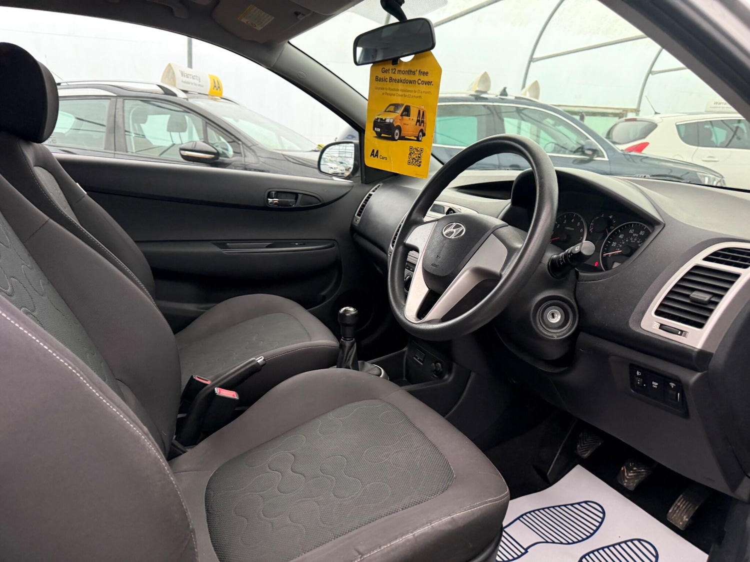 Used Hyundai i20 2010 for sale - 77425590: Photo 38