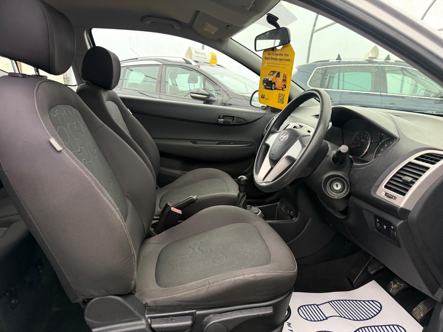 Used Hyundai i20 2010 for sale - 77425590: Photo 39