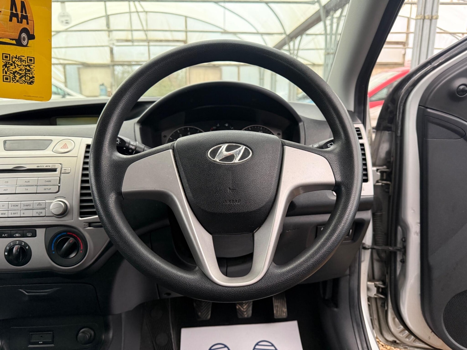 Used Hyundai i20 2010 for sale - 77425590: Photo 51