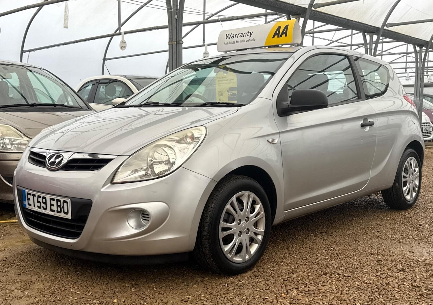 Used Hyundai i20 2010 for sale - 77425590: Photo 9