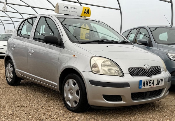 Used Toyota Yaris 2004 for sale - 76239667: Photo 1