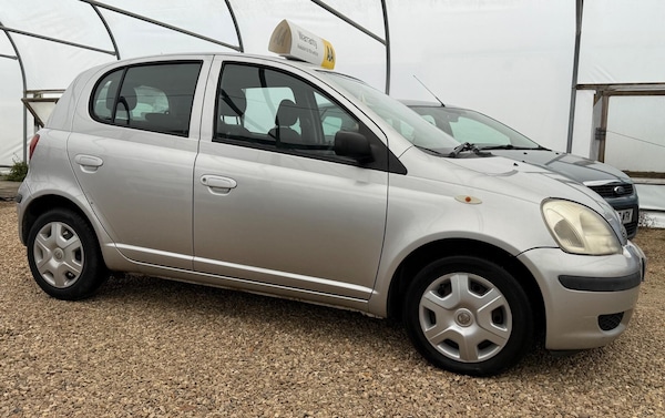 Used Toyota Yaris 2004 for sale - 76239667: Photo 29