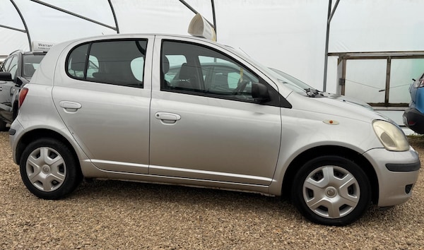 Used Toyota Yaris 2004 for sale - 76239667: Photo 30