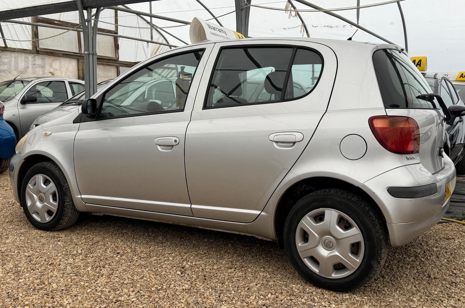 Used Toyota Yaris 2004 for sale - 76239667: Photo 37