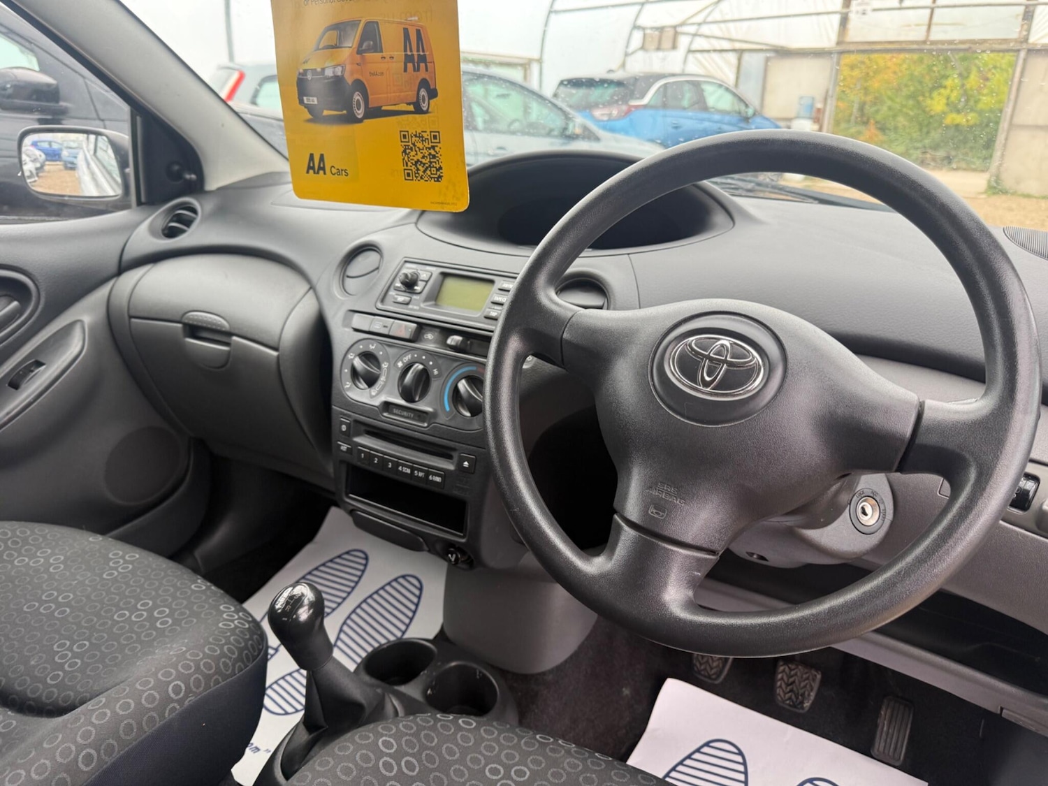 Used Toyota Yaris 2004 for sale - 76239667: Photo 43