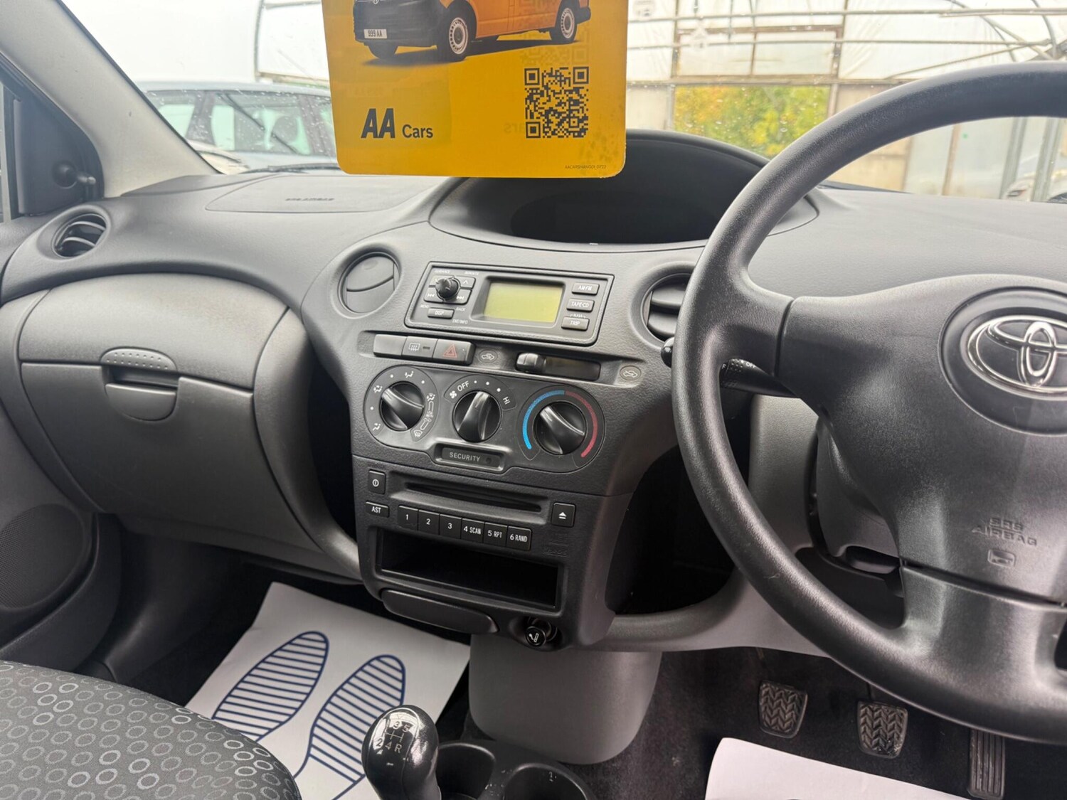 Used Toyota Yaris 2004 for sale - 76239667: Photo 45