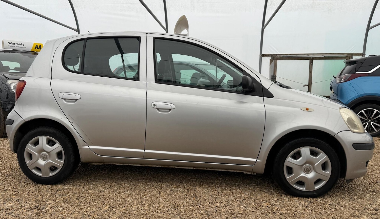 Used Toyota Yaris 2004 for sale - 76239667: Photo 5