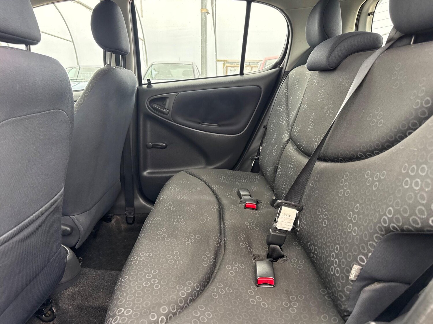 Used Toyota Yaris 2004 for sale - 76239667: Photo 56