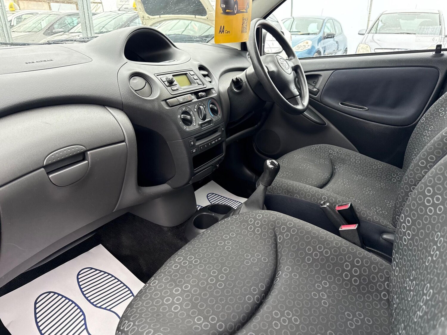 Used Toyota Yaris 2004 for sale - 76239667: Photo 62