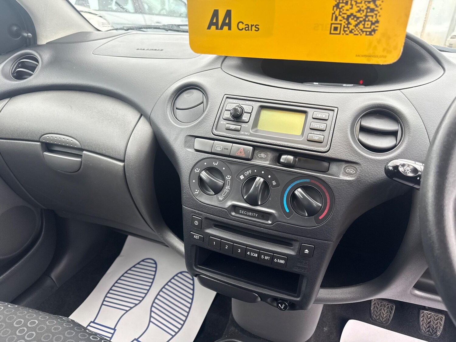 Used Toyota Yaris 2004 for sale - 76239667: Photo 63