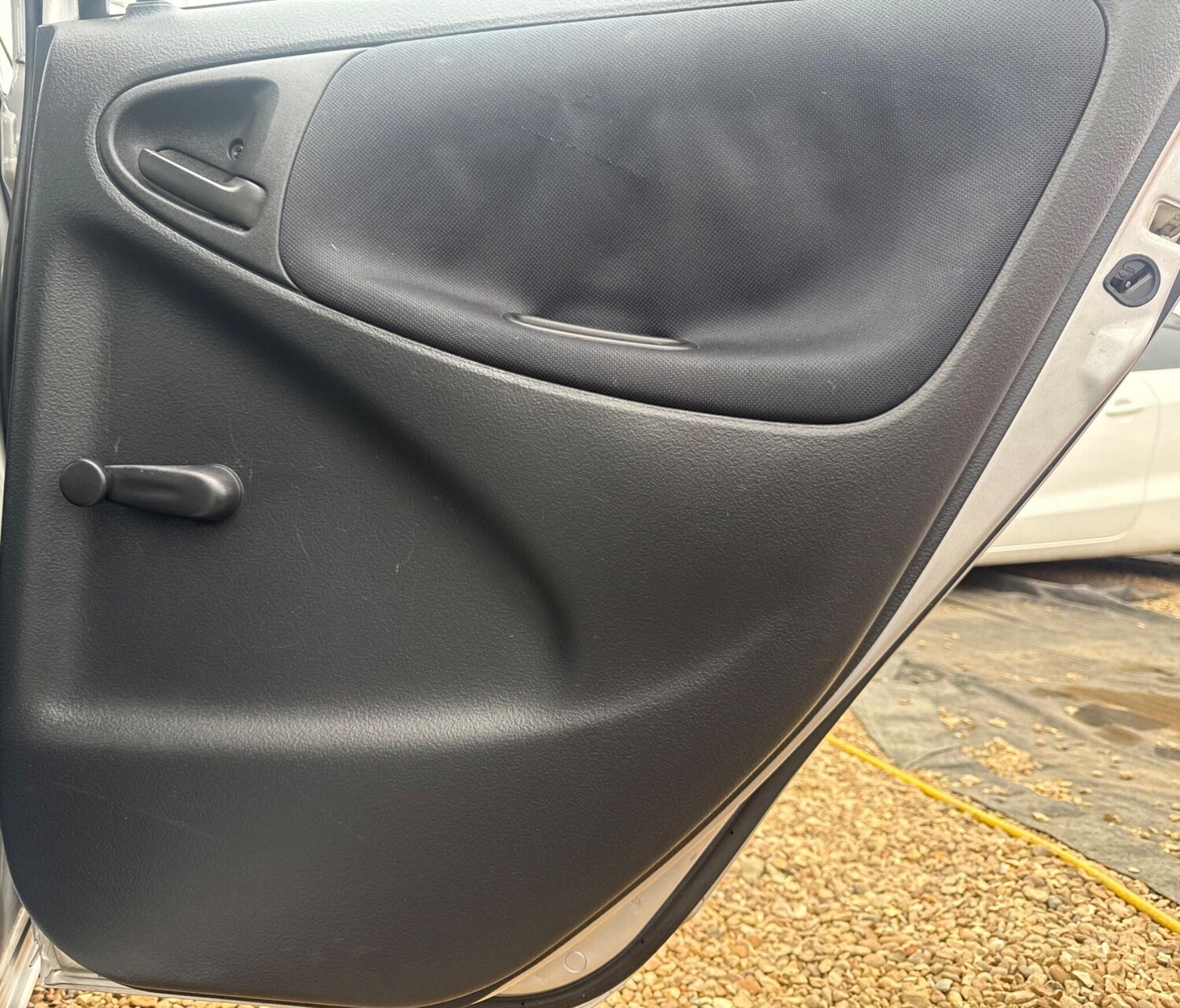 Used Toyota Yaris 2004 for sale - 76239667: Photo 68